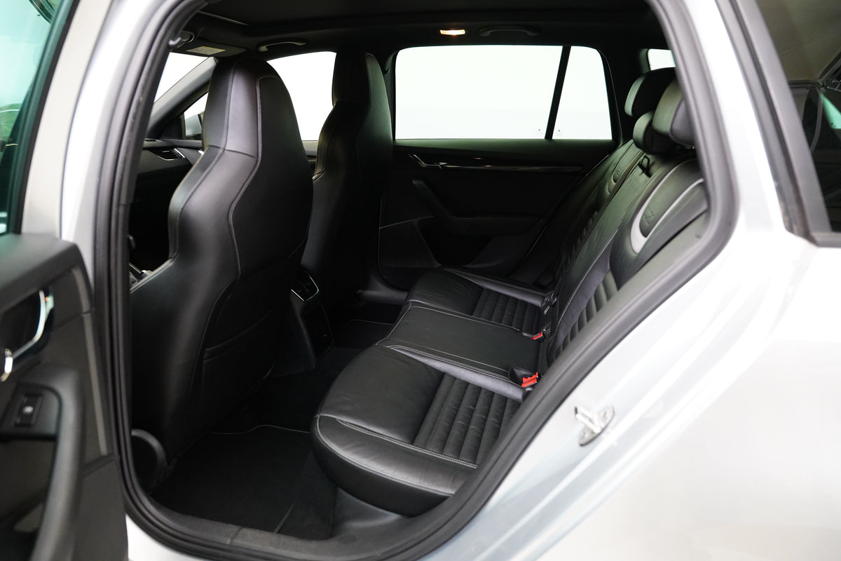 Škoda Octavia 2.0 TDI 135 kW 4x4 RS – foto 27