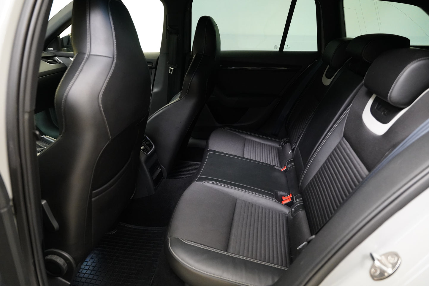 Škoda Octavia 2.0 TDI 135 kW DSG RS
