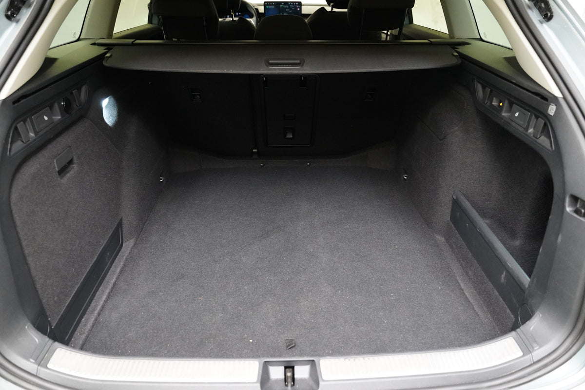 Škoda Superb 2.0 TDI 110 kW DSG Selection
