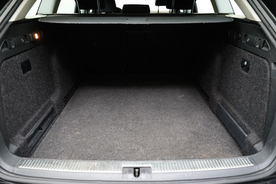 Škoda Superb 2.0 TDI 110 kW Style – foto 27