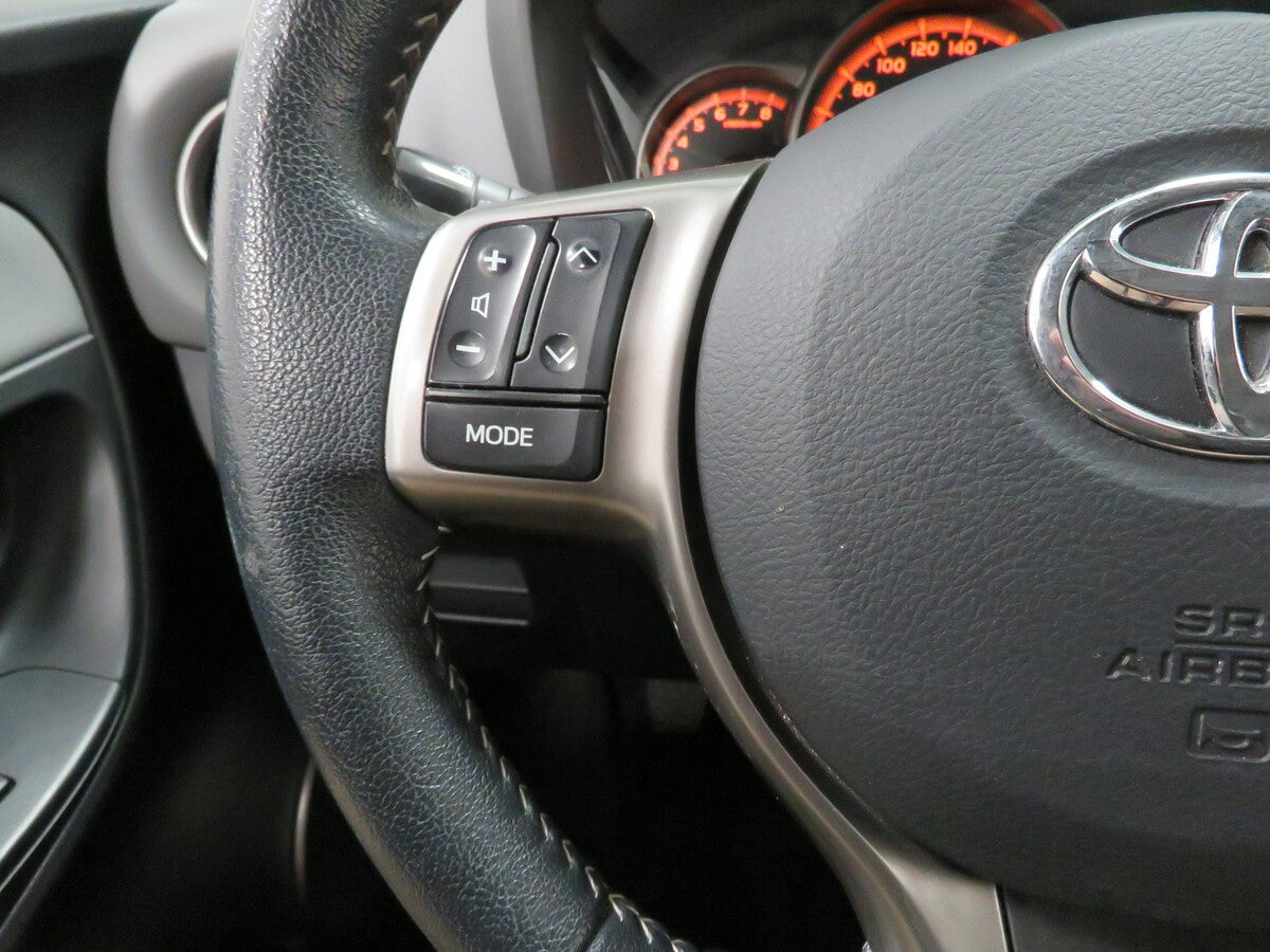 Toyota Yaris 1.0 VVT-i 51 kW Trend