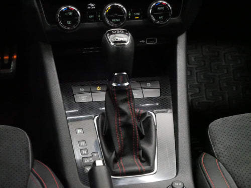 Škoda Octavia 2.0 TDI 135 kW 4x4 RS – foto 27