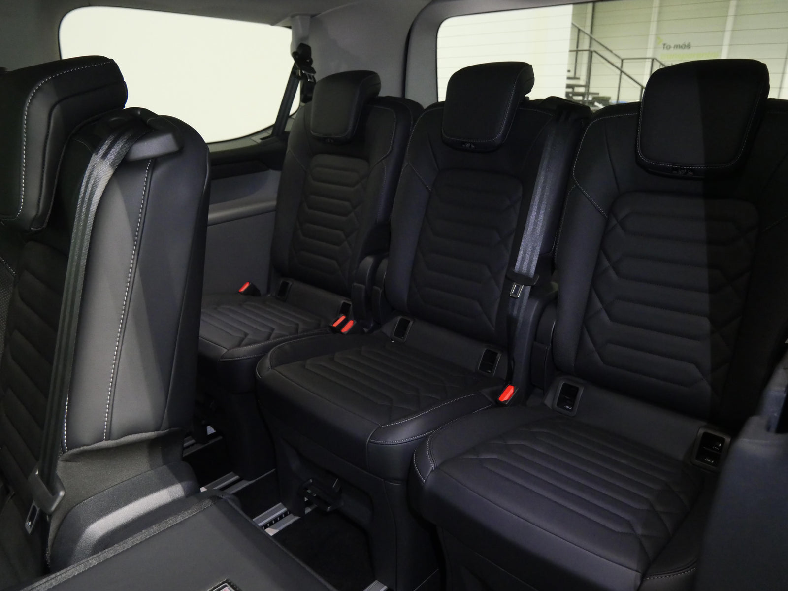 Ford Tourneo Custom 2.0 EcoBlue 125 kW Titanium X – foto 27