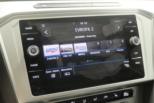 Volkswagen Passat 2.0 TDI 140 kW DSG 4x4 Comfort – foto 17