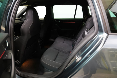 Škoda Octavia 2.0 TSI 169 kW RS – foto 27
