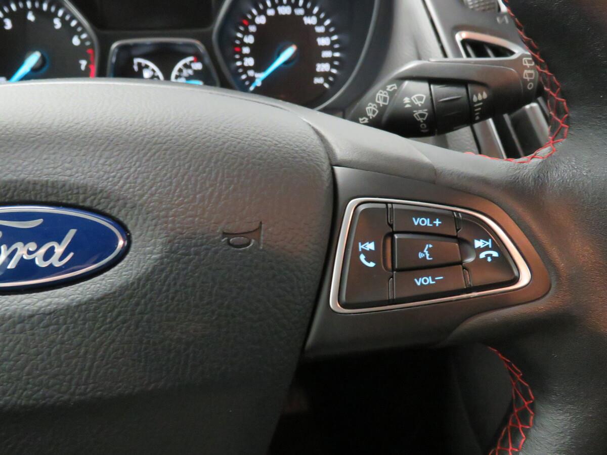 Ford Focus 1.5 EcoBoost 110kW B&R edition