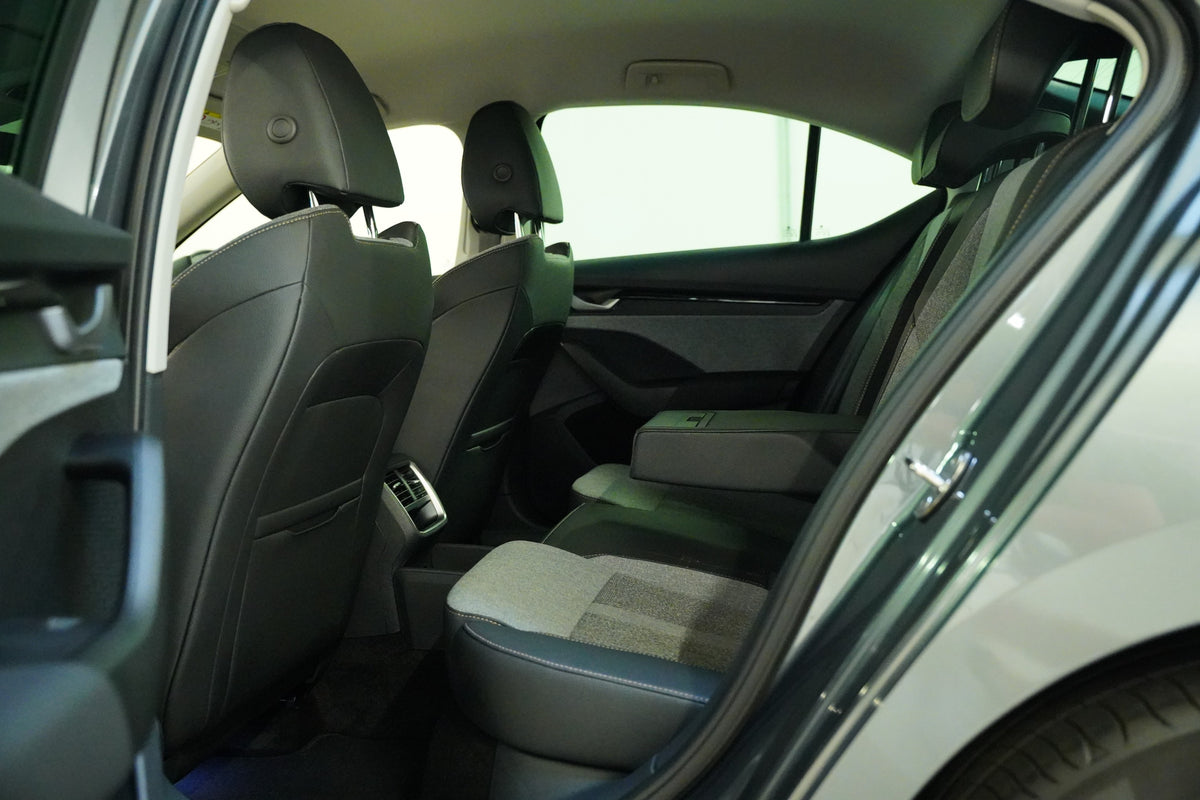 Škoda Octavia 2.0 TDI 110 kW Top Selection