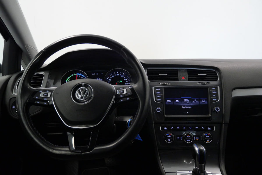 Volkswagen e-Golf 85 kW Comfortline – foto 17