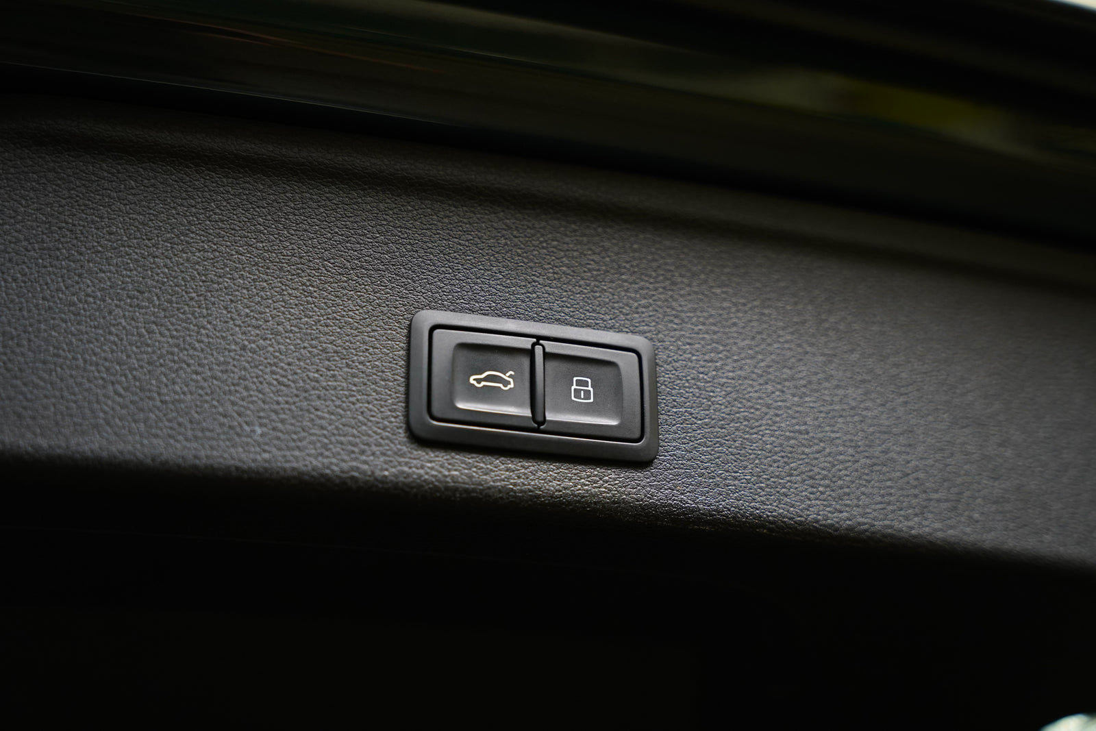 Audi A4 2.0 TDI 140 kW Quattro – foto 27