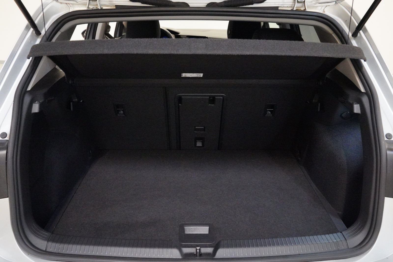 Volkswagen Golf 1.0 TSI 81 kW DSG Life – foto 27
