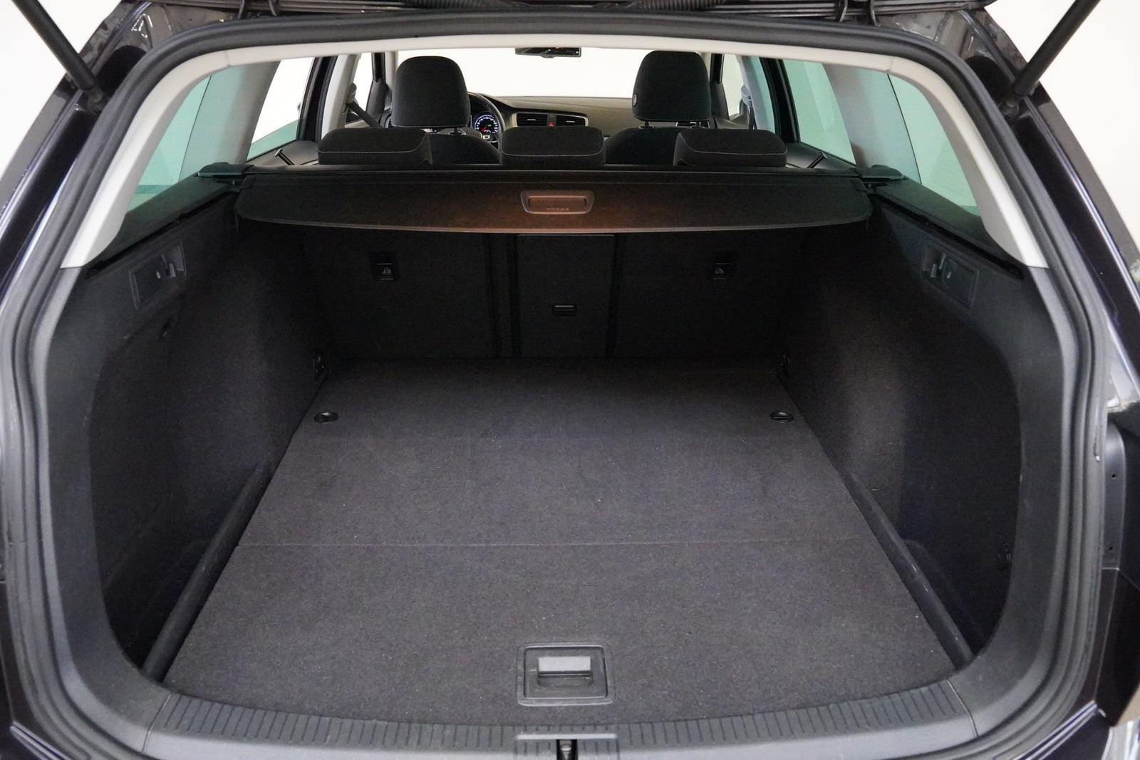 Volkswagen Golf 2.0 TDI 110 kW Lounge – foto 27