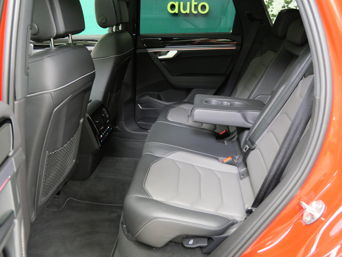 Volkswagen Touareg 3.0 TDI V6 210 kW R-Line – foto 27