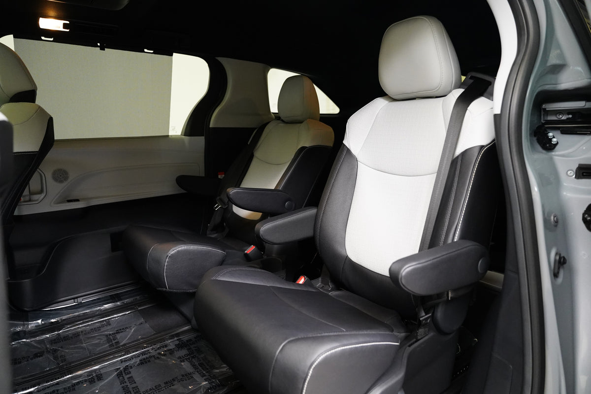 Toyota Sienna 2.5 HEV 180 kW CVT AWD XSE
