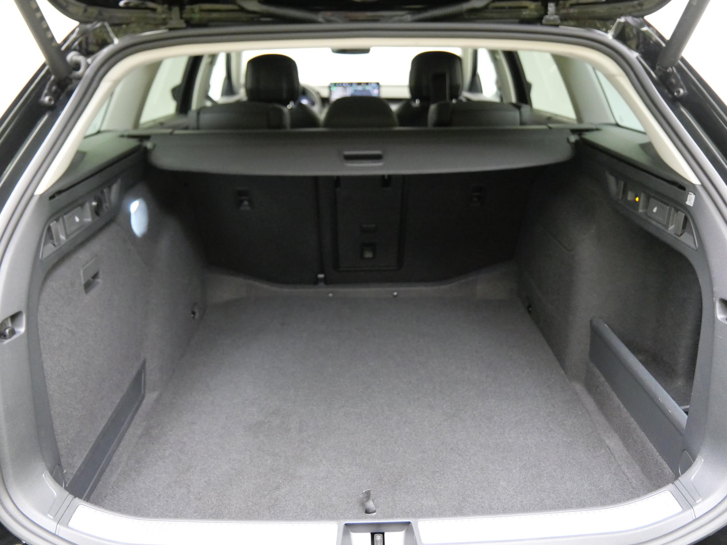 Škoda Superb 2.0 TDI 142 kW 4x4 L&K