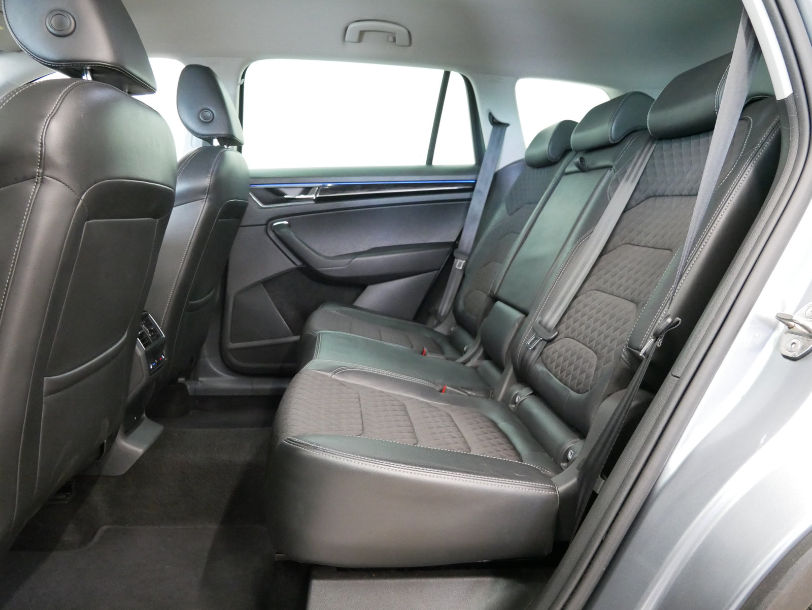 Škoda Kodiaq 2.0 TDI 140 kW 4x4 Style – foto 28