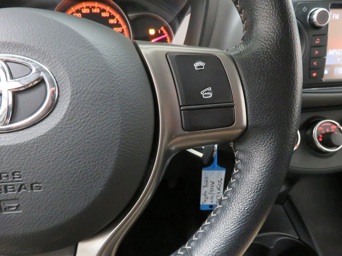 Toyota Yaris 1.0 VVT-i 51 kW Trend