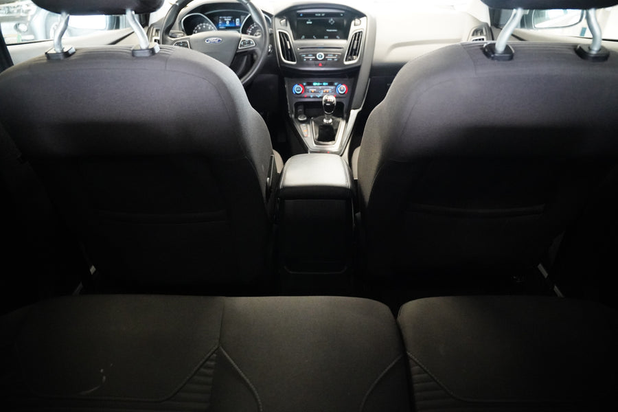 Ford Focus 1.0 Ecoboost 92kW – foto 28