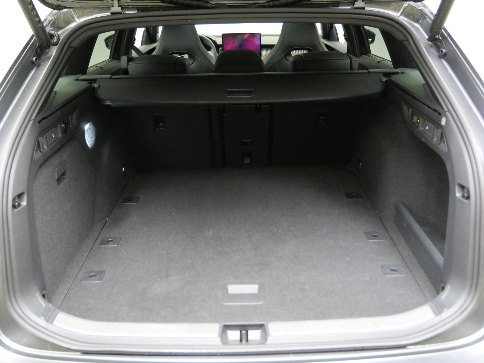 Škoda Superb 2.0 TDI 142 kW 4x4 SportLine – foto 28