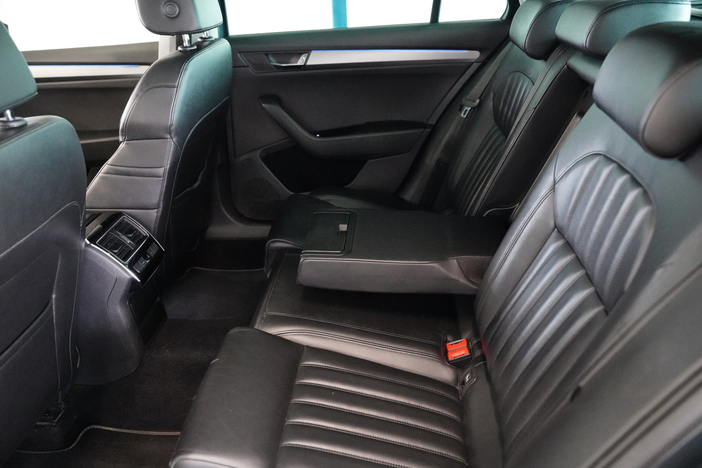 Škoda Superb 1.6 TDI 88 kW STYLE
