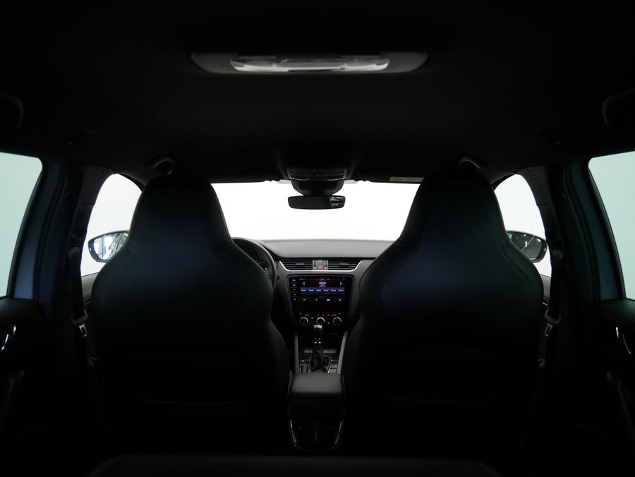 Škoda Octavia 2.0 TDI 135 kW 4x4 RS – foto 28