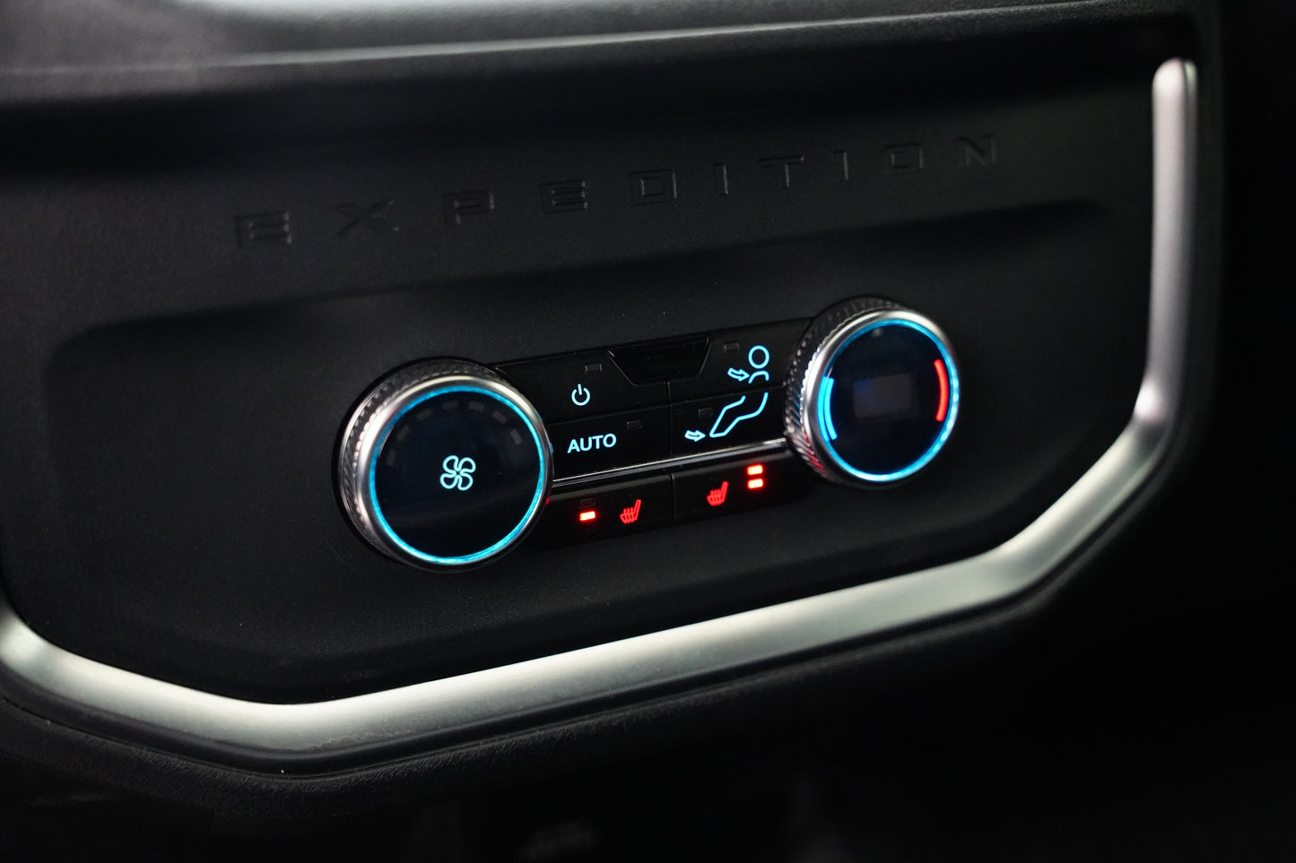 Ford Expedition Tremor 3.5 V6 328 kW