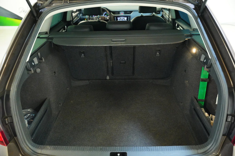 Škoda Octavia 2.0TSi 140kW – foto 28
