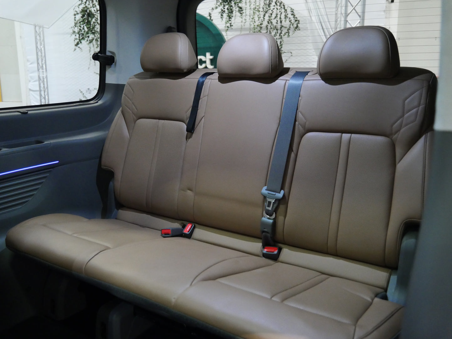Hyundai Staria 2.2 CRDI 130kW DCT AWD Premium