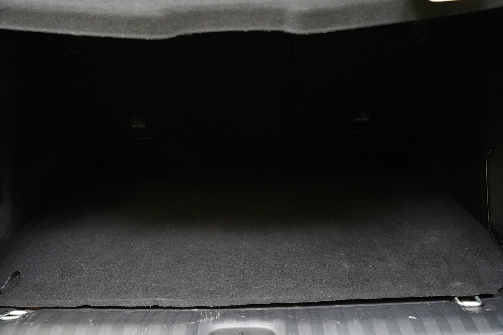 Peugeot 2008 1.2 PureTech 61 kW – foto 28