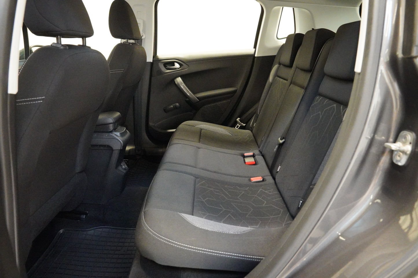 Peugeot 2008 1.2 PureTech 61 kW Active