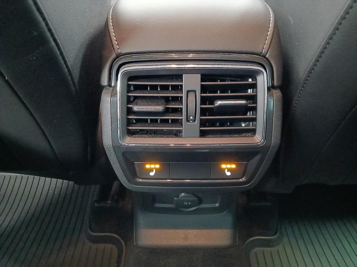 Škoda Karoq 1.5 TSI 110 kW Style Plus