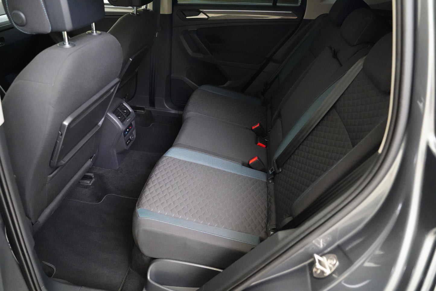Volkswagen Tiguan 2.0 TSI 140kW 4MOTION IQ.Drive
