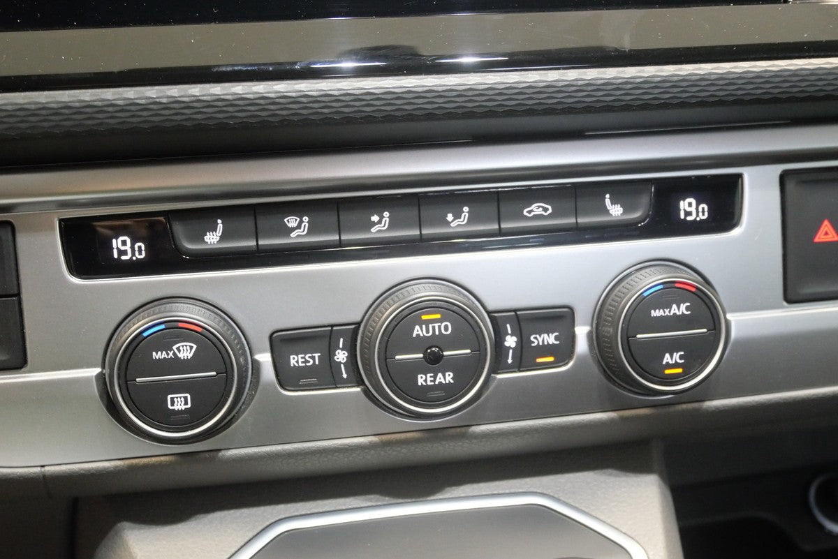 Volkswagen Caravelle 2.0TDI 110KW DSG COMFORTLINE