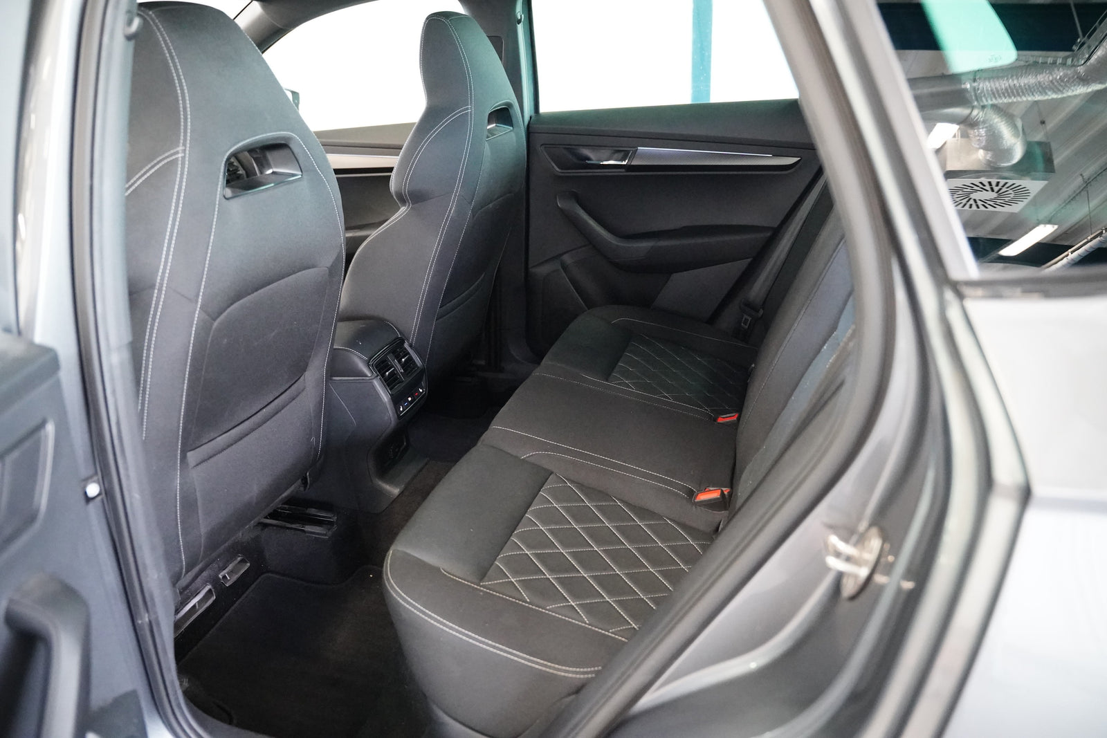 Škoda Karoq 2.0 TDI 110 kW 4x4 Sportline – foto 28