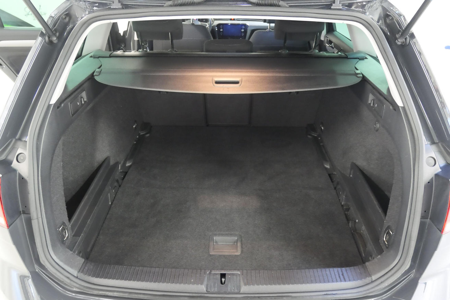 Volkswagen Passat 2.0 TDI 110 kW DSG Business