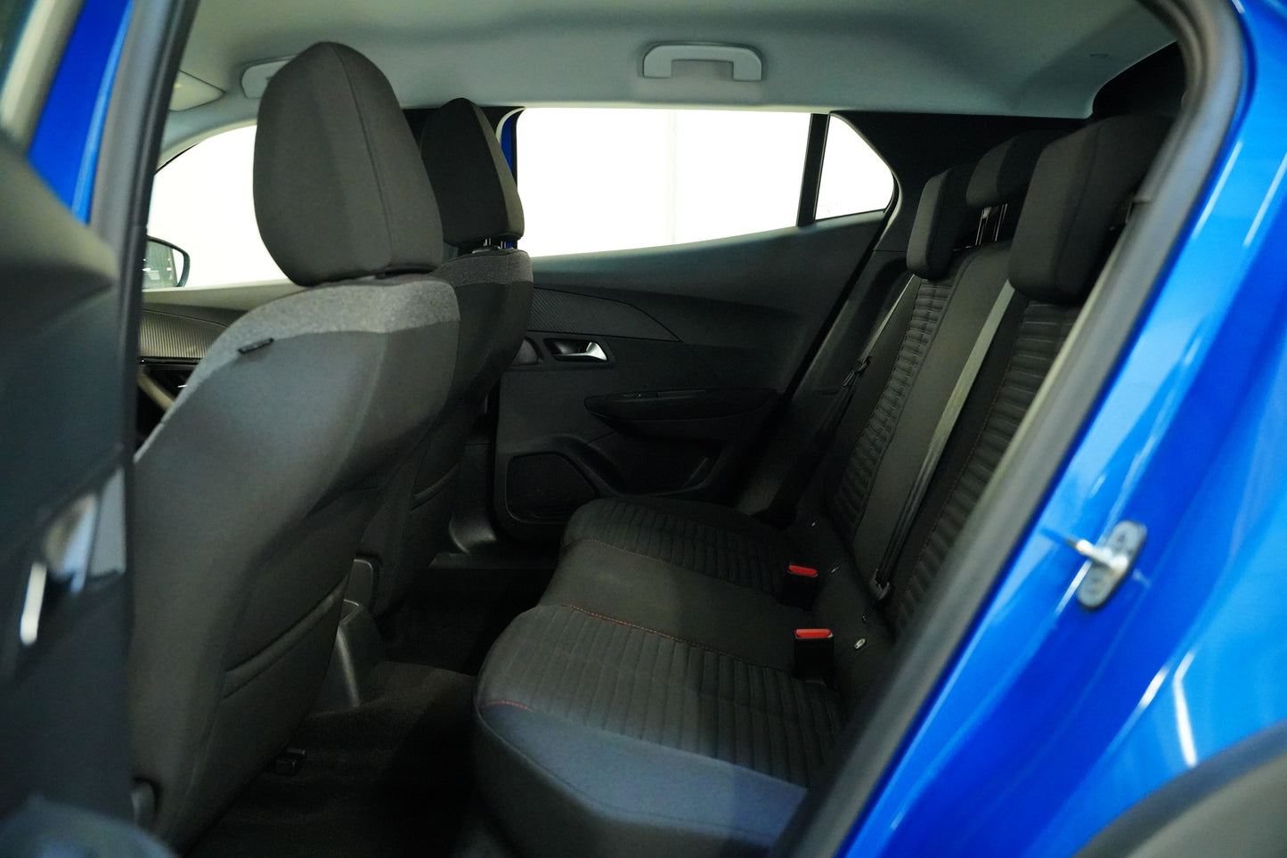 Peugeot 2008 1.2 PureTech 74 kW Active pack