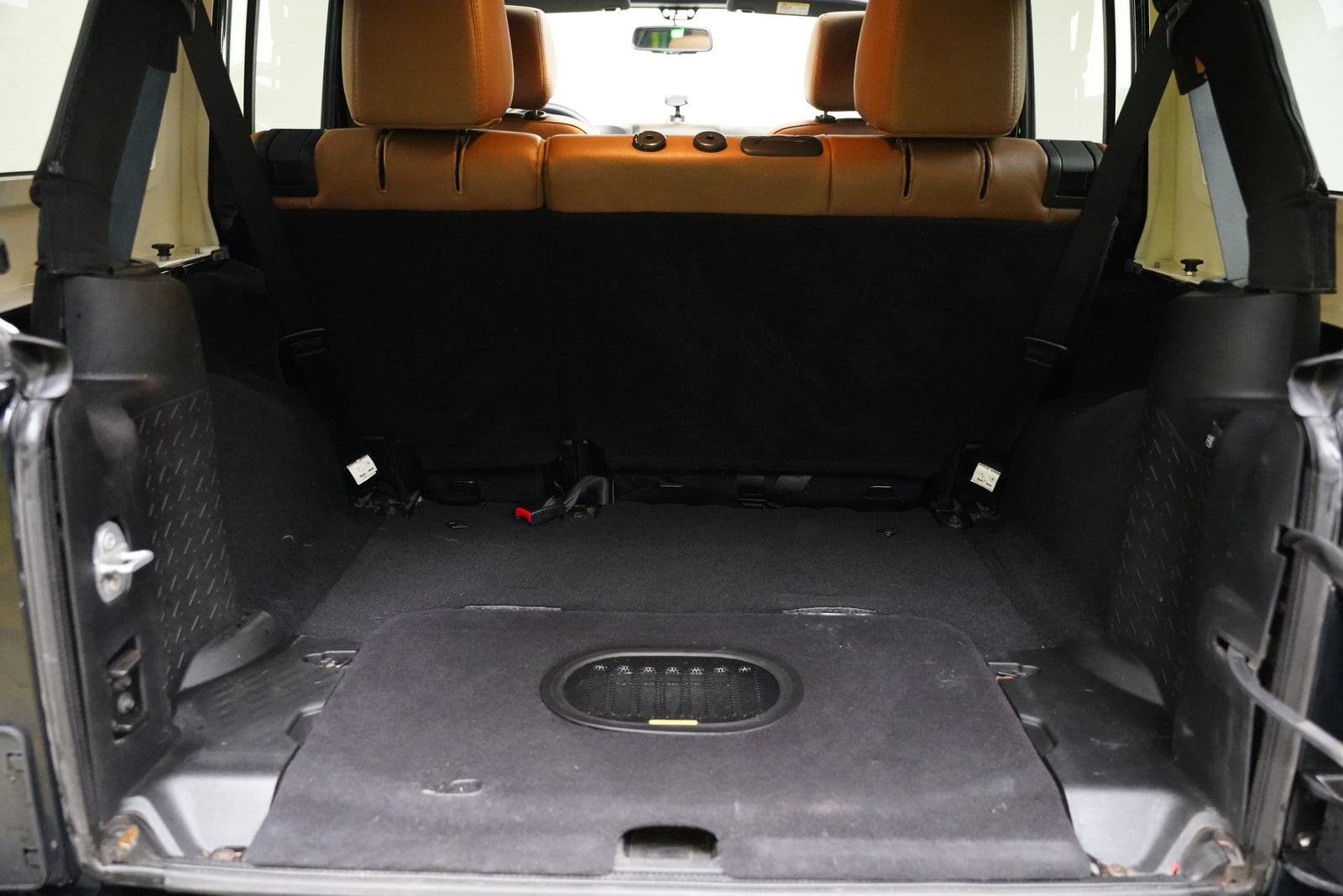 Jeep Wrangler 2.8 CRD 147 kW Rubicon 75th Ed – foto 28
