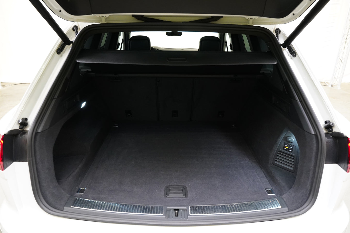 Volkswagen Touareg 3.0 TDI 210 kW V6 Elegance