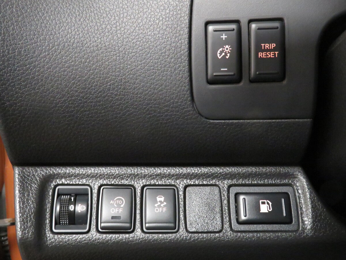 Nissan Navara 2.3 dCi 140 kW DC N-Connecta