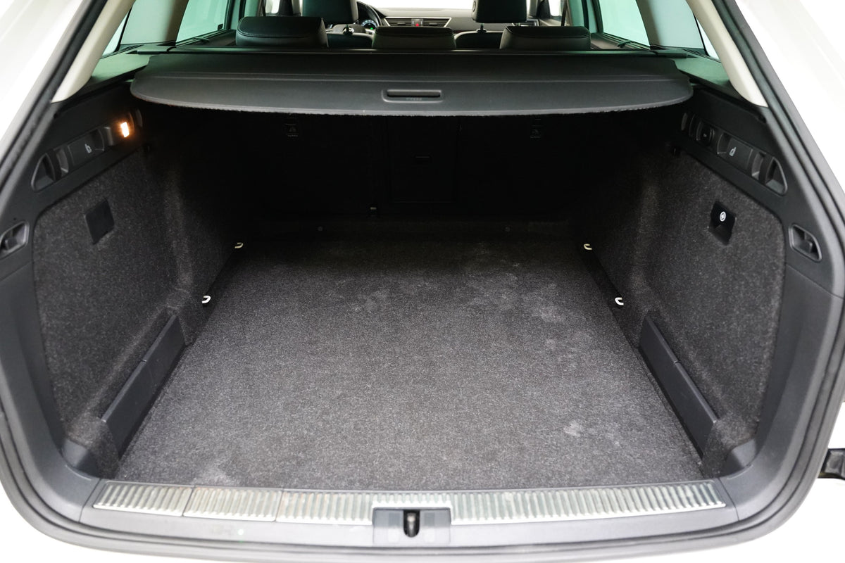 Škoda Superb 2.0 TDI 140 kW Laurin&Klement – foto 28