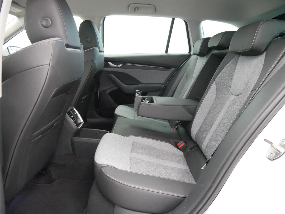 Škoda Octavia 2.0 TDI 110 kW Top Selection – foto 28
