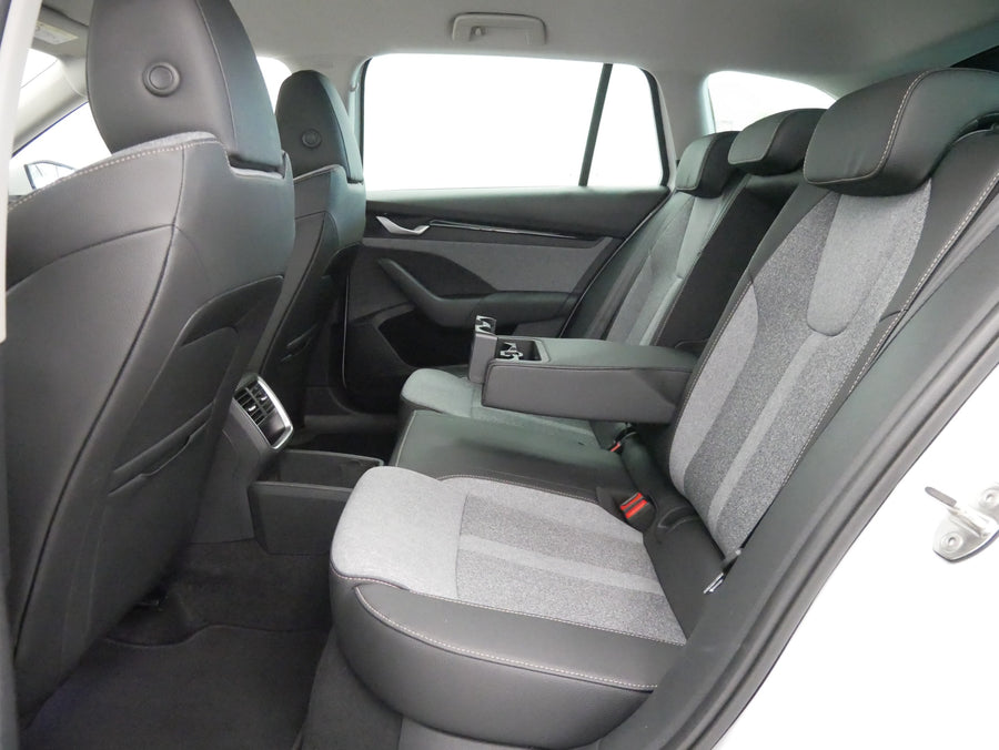 Škoda Octavia 2.0 TDI 110 kW Top Selection – foto 28