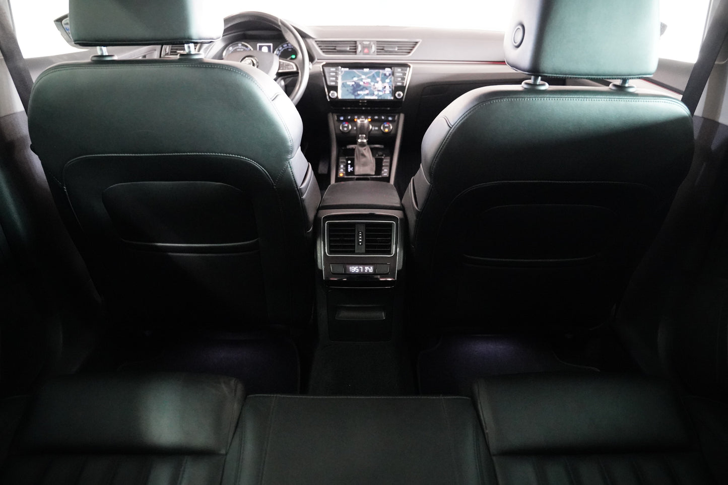 Škoda Superb 2.0 TDI 140 kW DSG 4x4 Style