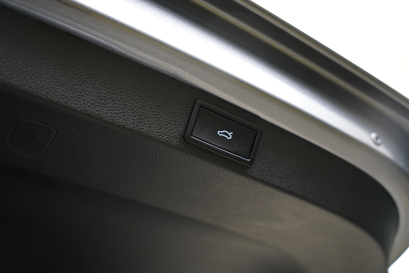 Škoda Karoq 1.5 TSI 110 kW Top Selection – foto 28