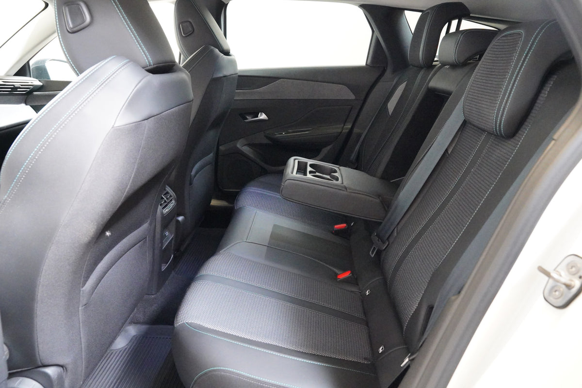Peugeot 308 1.5 BlueHDi 96 kW Allure – foto 29