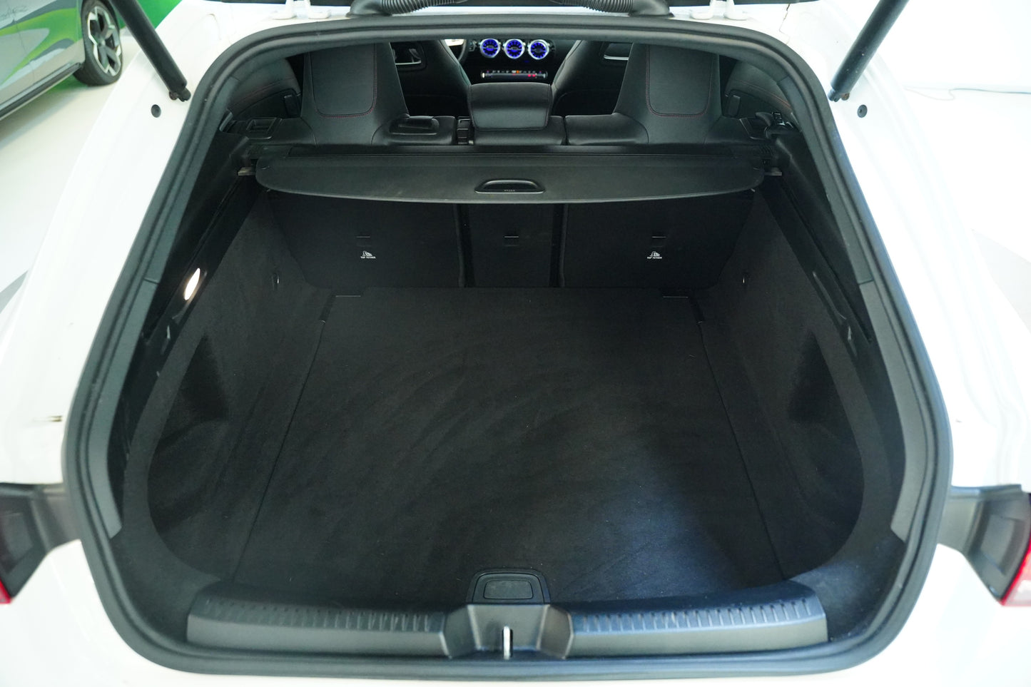 Mercedes-Benz CLA 200d AMG-LINE 110 kw