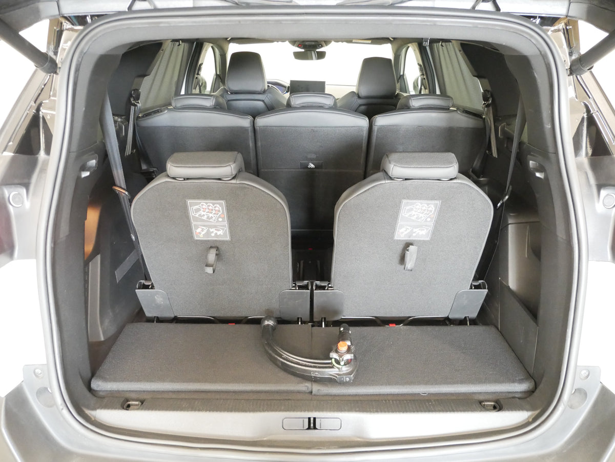 Peugeot 5008 1.5 HDi 96kW GT