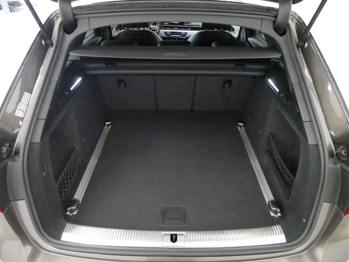 Audi A4 Avant 2.0TDi 110kW AT 2WD – foto 29