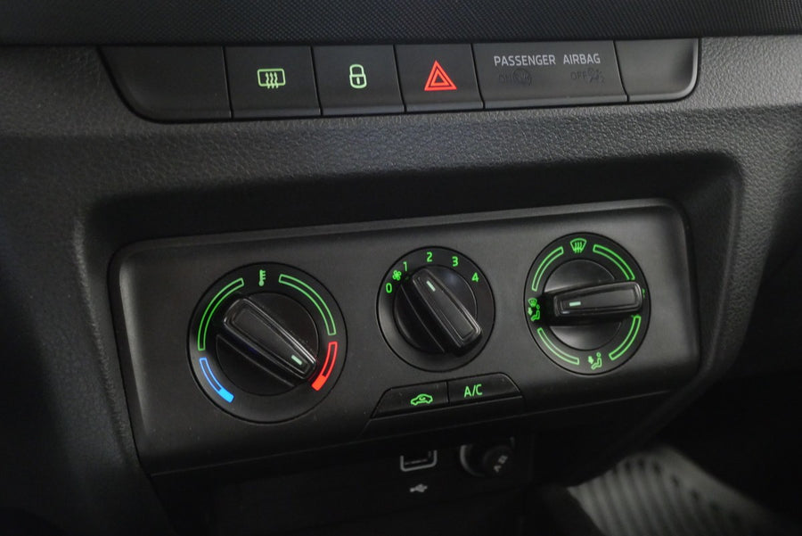 Škoda FABIA COMBI 1.0 TSI 70kW Ambition – foto 19