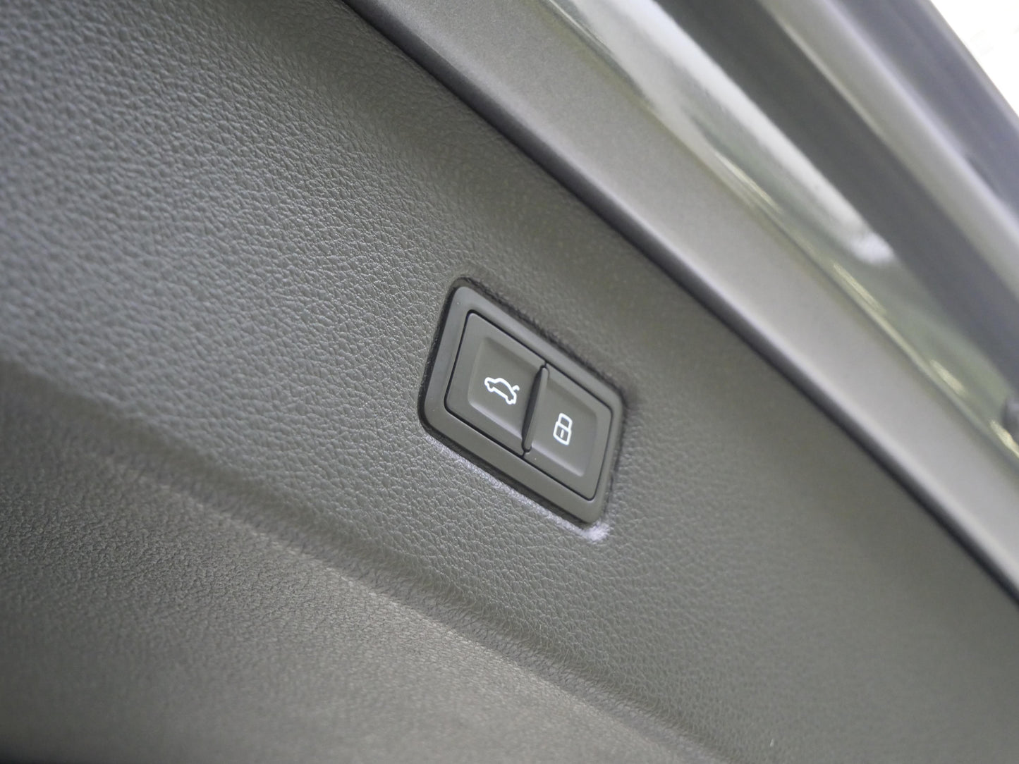 Audi Q7 3.0 TDI V6 210 kW S line