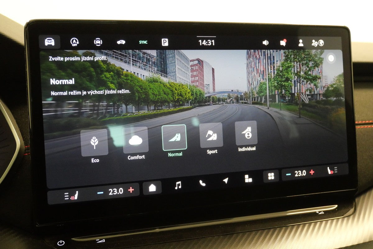 Škoda Octavia 2.0 TSI 195kW DSG RS Combi – foto 19